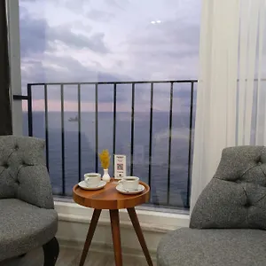 https://the-marine.hotelstrabzon.net